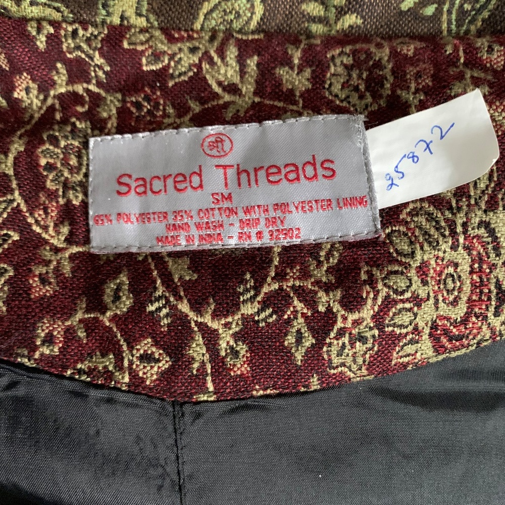 Sacred Threads  multicolored floral brocade jacket - Picture 5 of 5